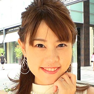 町山めぐみさん:素人熟女動画